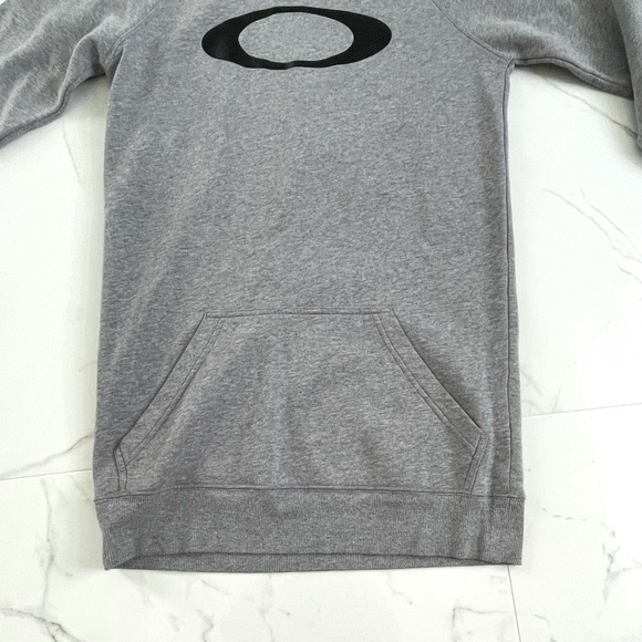 Oakley hoodie - Picture 2 of 8